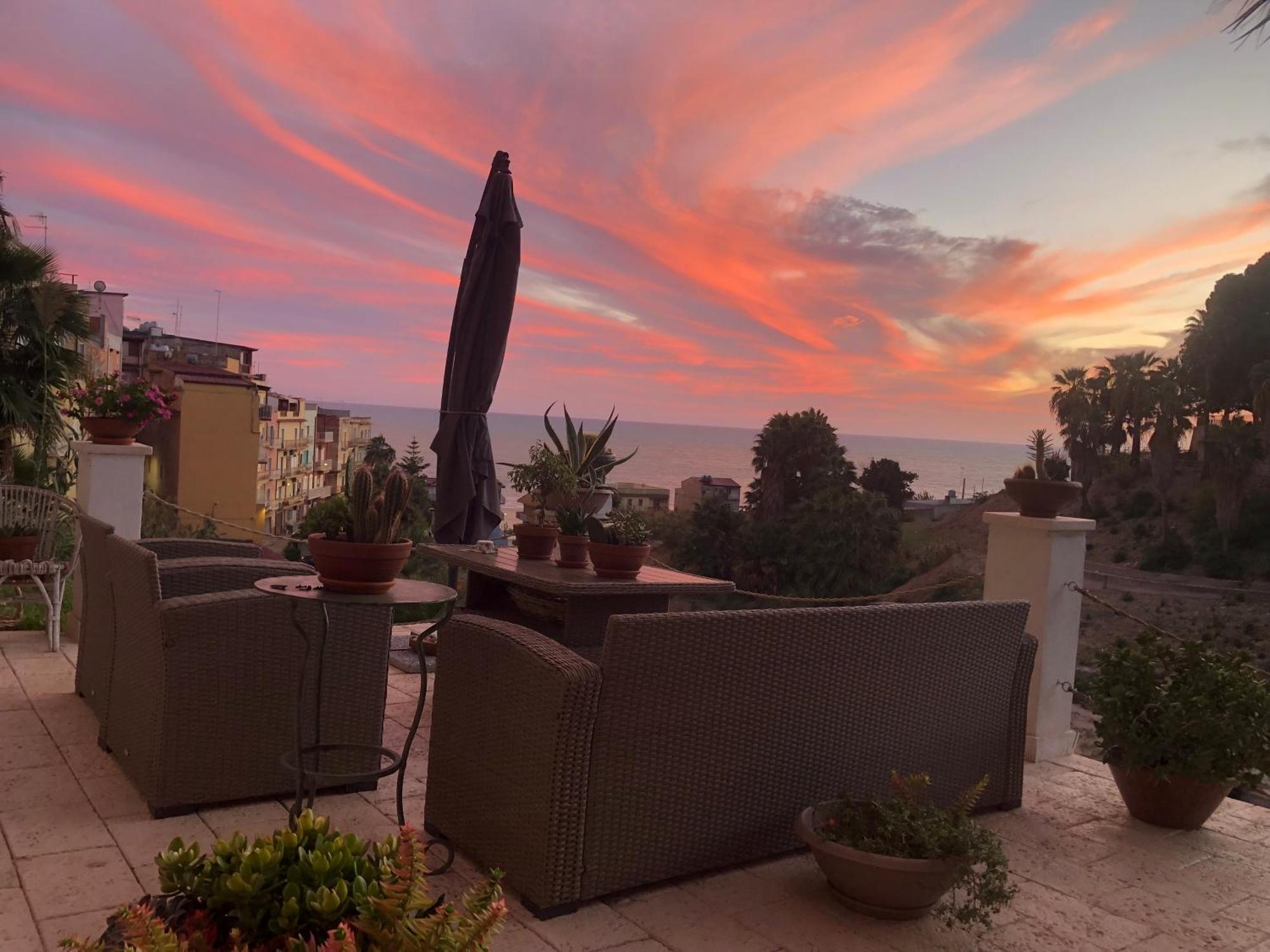 Casa Veranda Sul Mare Gela Luaran gambar